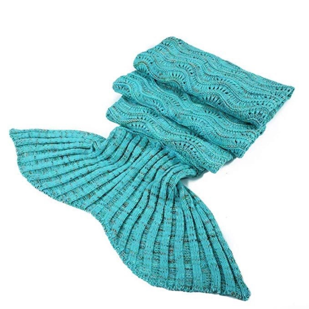 🌟Teal mermaid blanket
